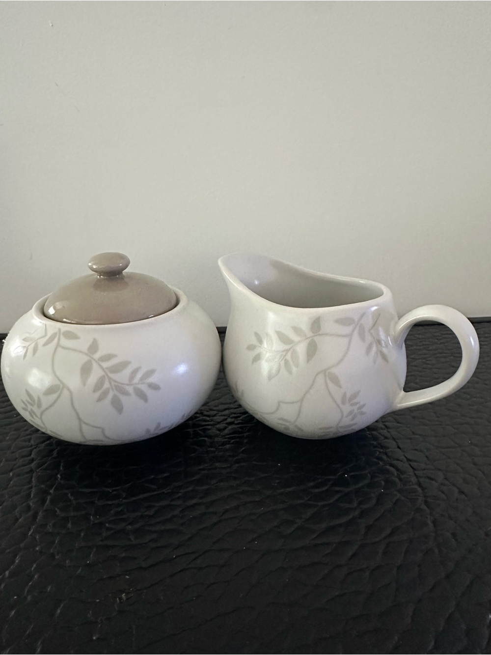 Elite Leaf-Pattern Creamer and Sugar Set Pre-Owned